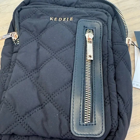 Kedzie Black Quilted Crossbody Bag NWT - Picture 3 of 5